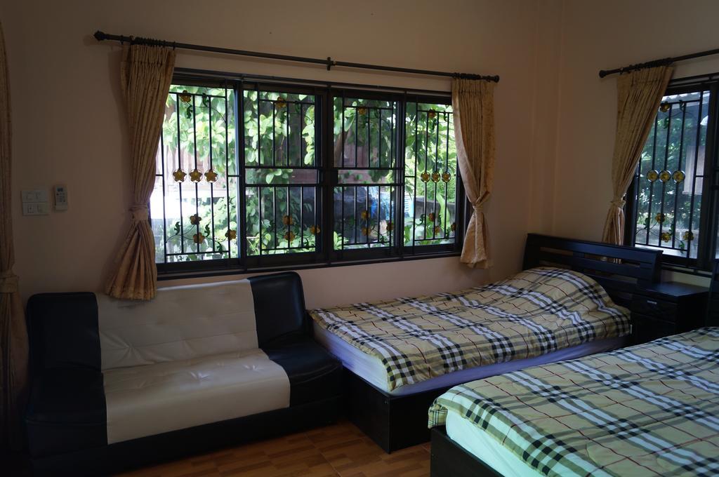 Three Moon Apartment Doi Saket Ngoại thất bức ảnh