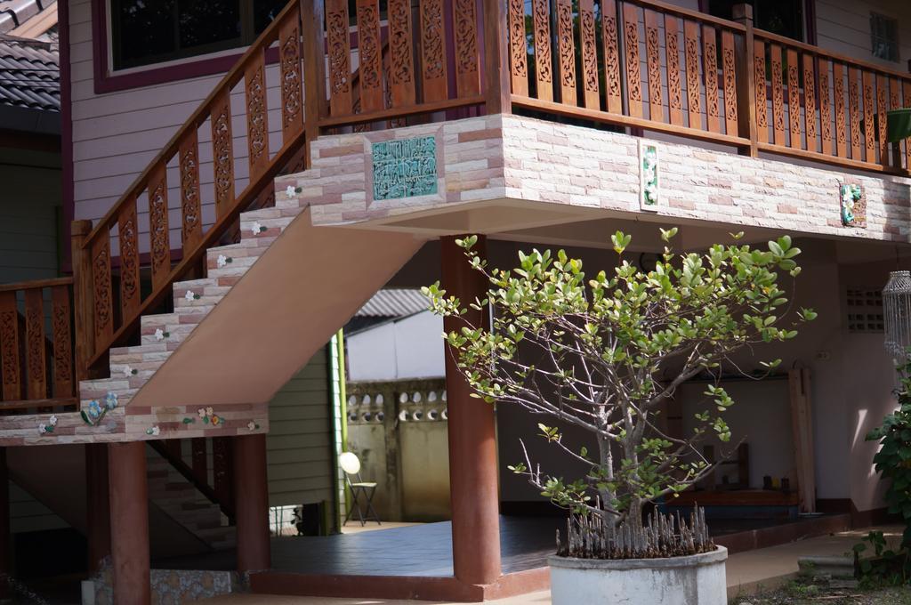 Three Moon Apartment Doi Saket Ngoại thất bức ảnh