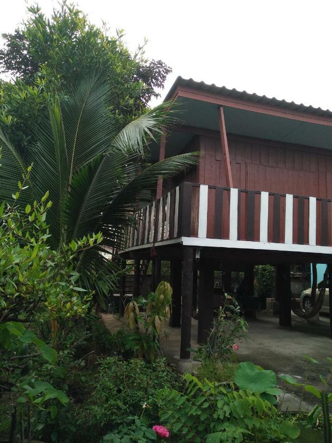 Three Moon Apartment Doi Saket Ngoại thất bức ảnh